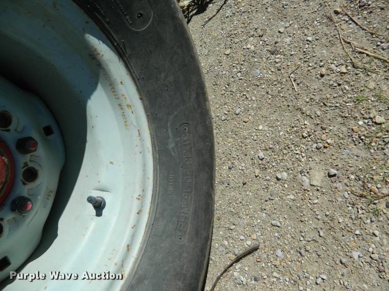 image for item K2564 1990 Gehl 1875 round baler