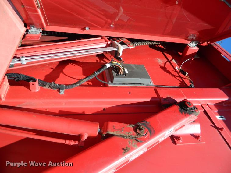 image for item K2564 1990 Gehl 1875 round baler