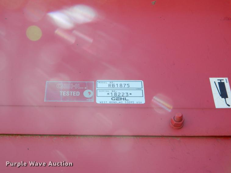 image for item K2564 1990 Gehl 1875 round baler