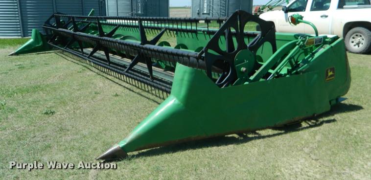 image for item K2566 1994 John Deere 930F flex head