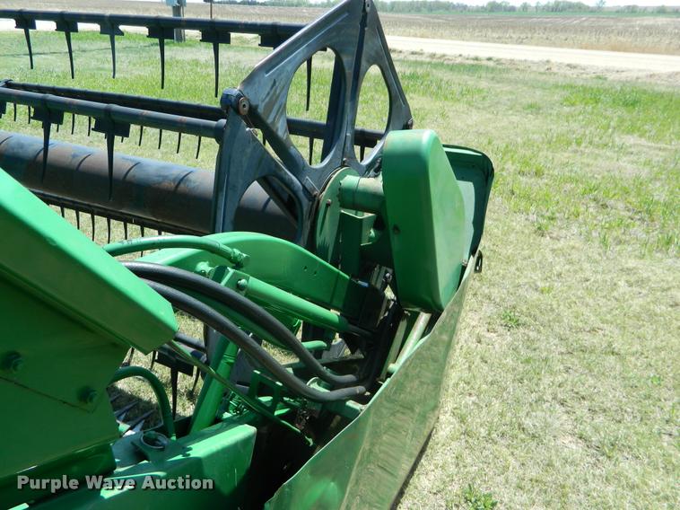 image for item K2566 1994 John Deere 930F flex head