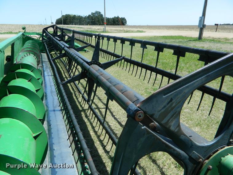 image for item K2566 1994 John Deere 930F flex head