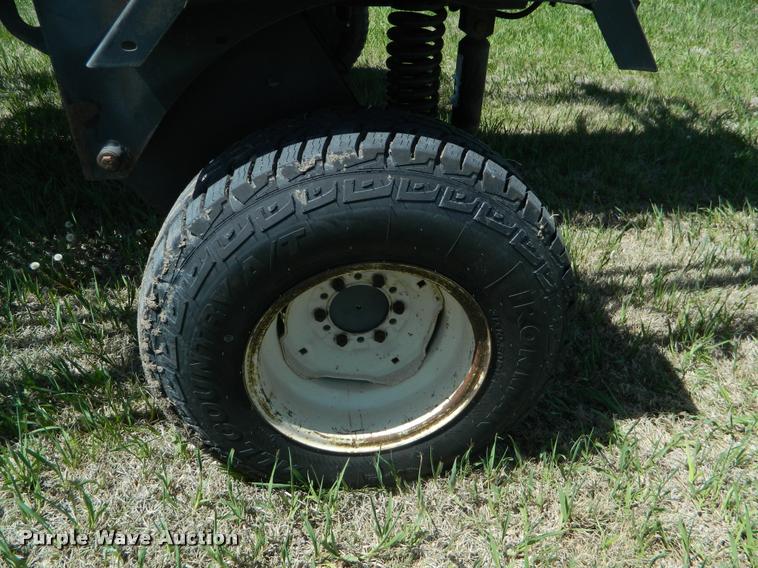 image for item K2568 Melroe 220 self-propelled sprayer