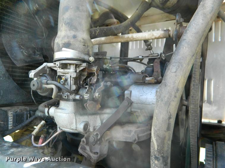 image for item K2568 Melroe 220 self-propelled sprayer