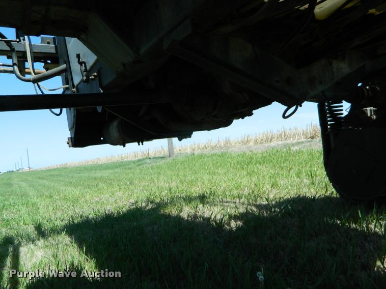 image for item K2568 Melroe 220 self-propelled sprayer