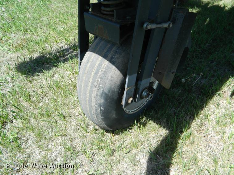 image for item K2568 Melroe 220 self-propelled sprayer