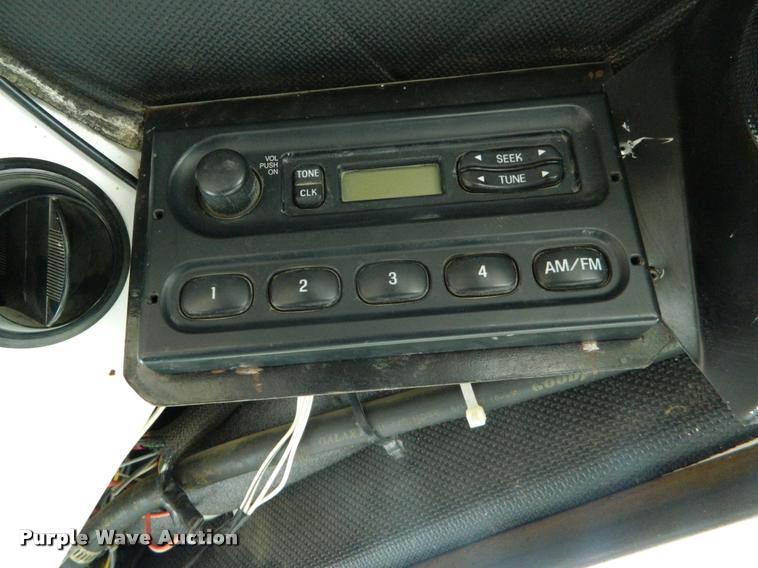 image for item K2568 Melroe 220 self-propelled sprayer