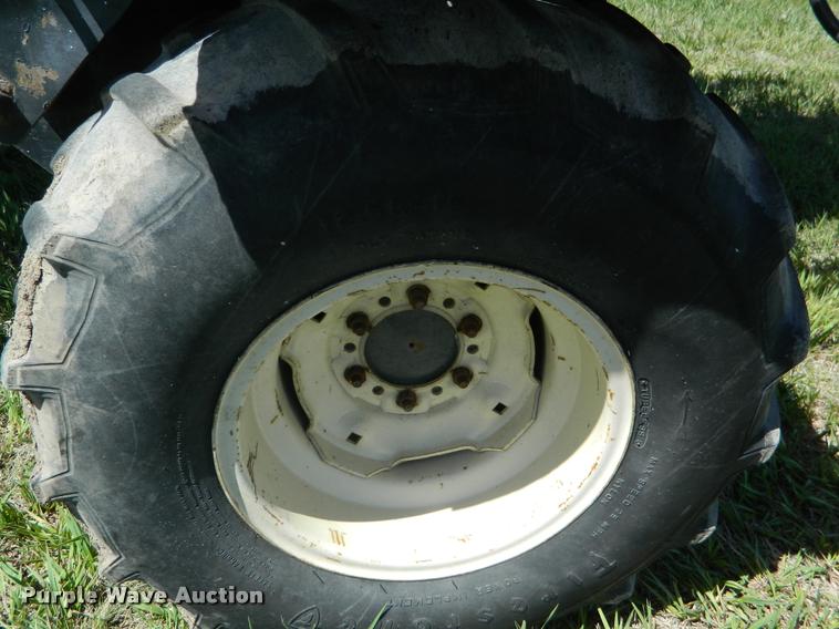 image for item K2570 Melroe 220 self-propelled sprayer