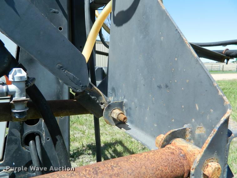 image for item K2570 Melroe 220 self-propelled sprayer