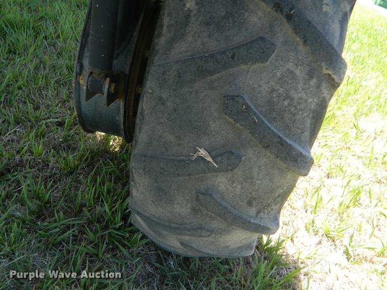 image for item K2570 Melroe 220 self-propelled sprayer