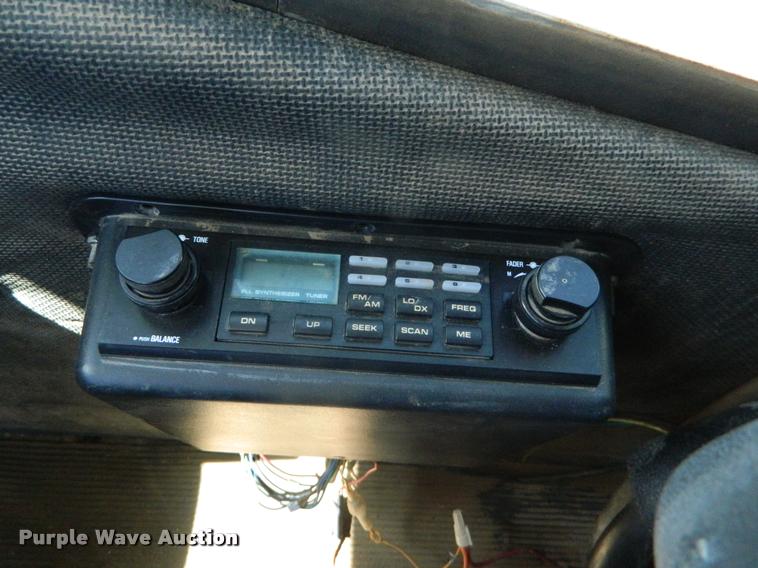 image for item K2570 Melroe 220 self-propelled sprayer