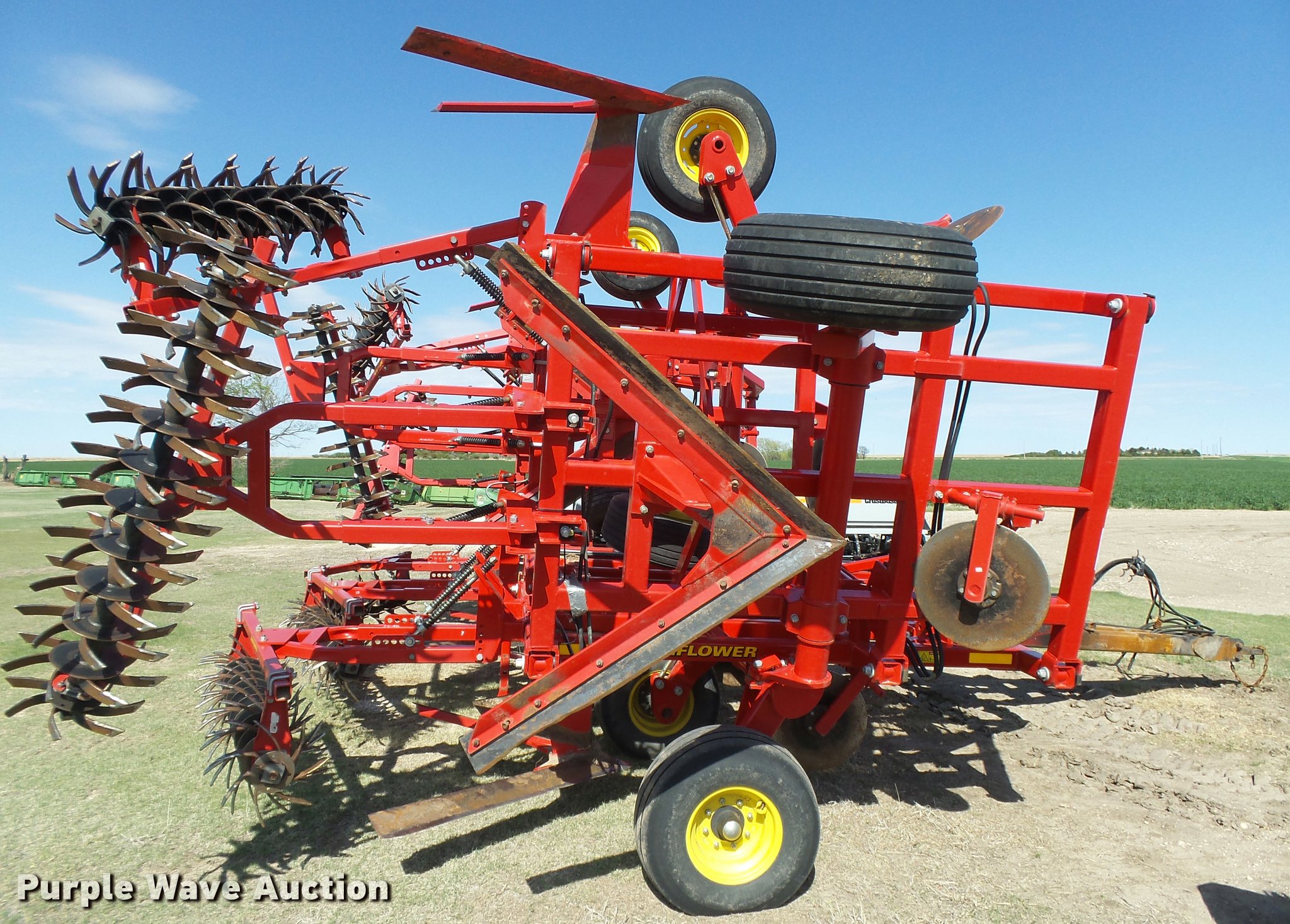 2014 Sunflower 339252 9X6 sweep plow in Dighton, KS Item DB2532 sold