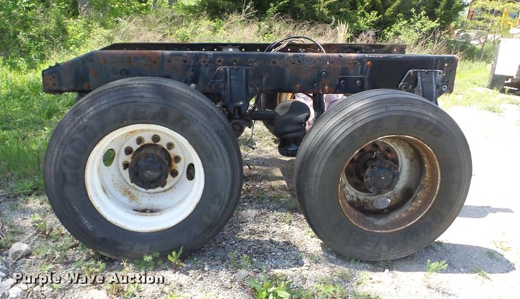 image for item BI9735 Peterbilt rear end