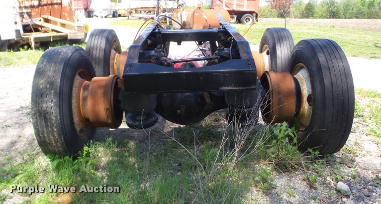image for item BI9735 Peterbilt rear end