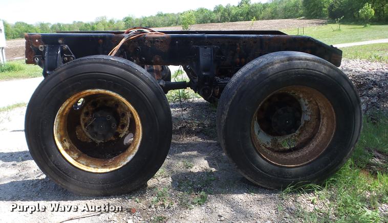 image for item BI9735 Peterbilt rear end