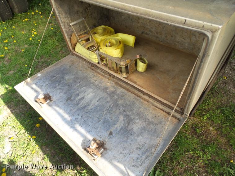 image for item CB9996 1997 Trailmobile F71T-5UAA flatbed trailer