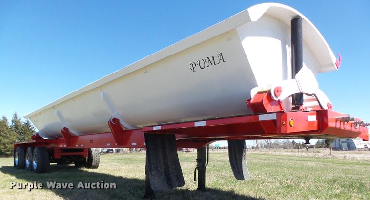 image for item DA0638 2017 Puma TD2350 side dump trailer