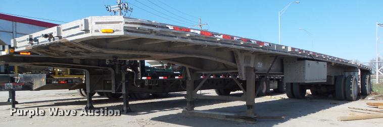 image for item DA0645 1988 East Hi-Boy flatbed trailer
