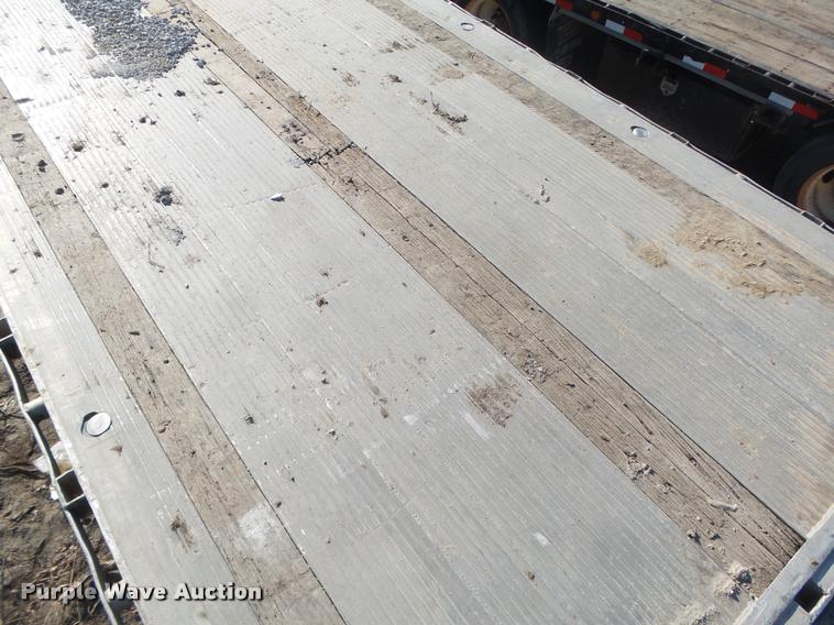 image for item DA0645 1988 East Hi-Boy flatbed trailer