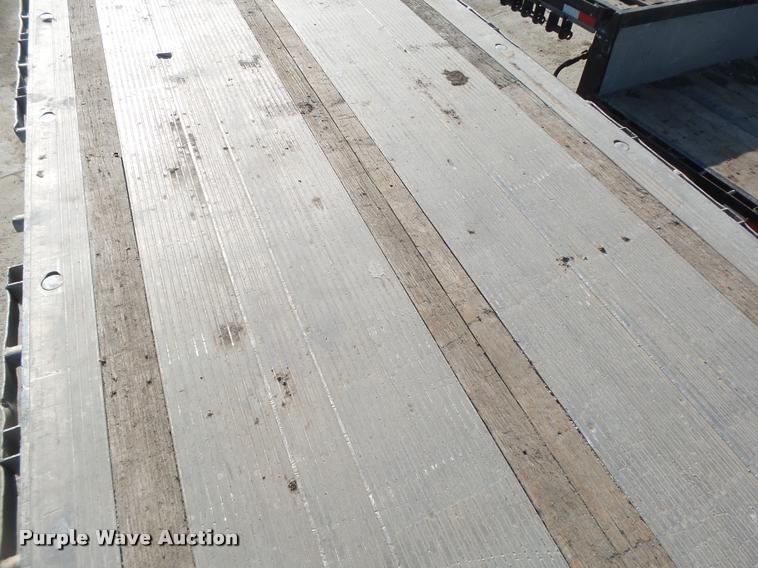 image for item DA0645 1988 East Hi-Boy flatbed trailer