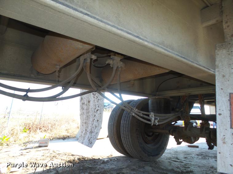 image for item DA0645 1988 East Hi-Boy flatbed trailer