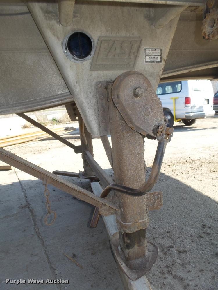 image for item DA0645 1988 East Hi-Boy flatbed trailer