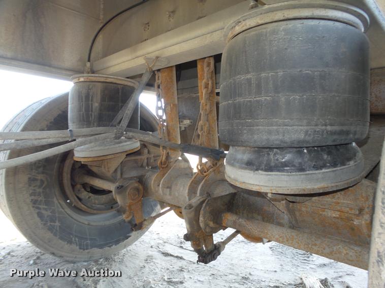 image for item DA0645 1988 East Hi-Boy flatbed trailer