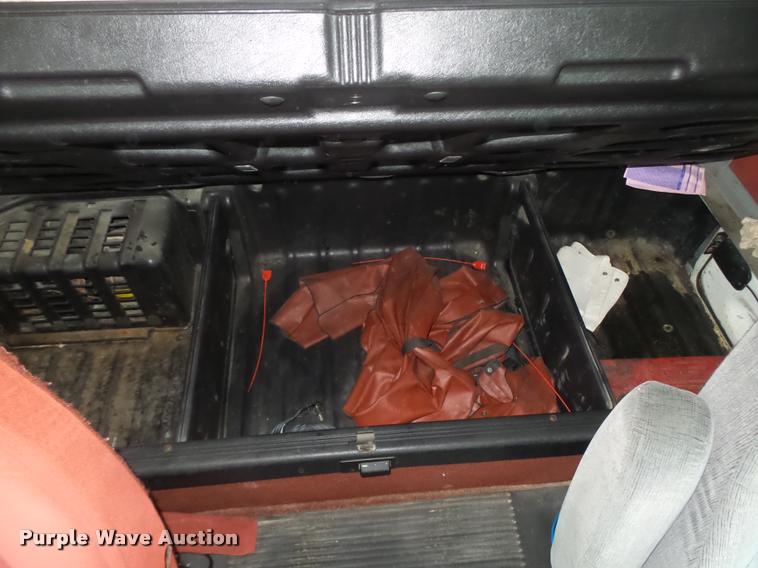 image for item DA0669 2005 Freightliner Columbia CL120 semi truck