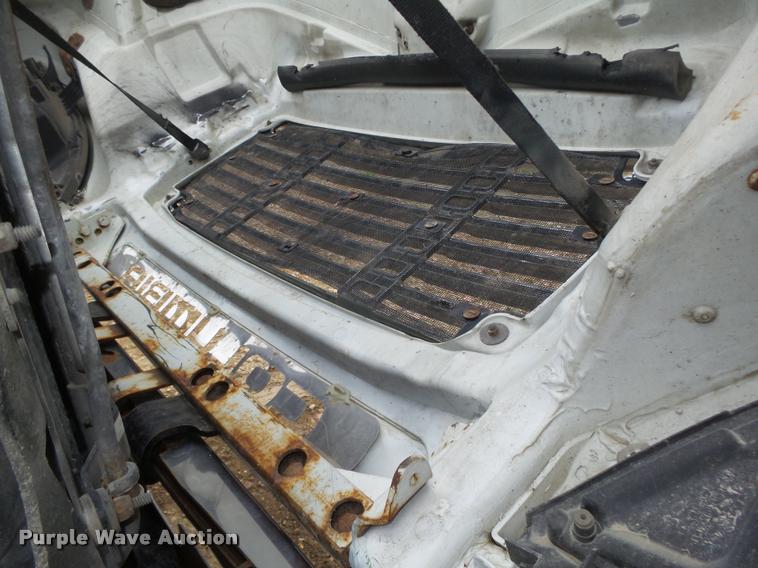 image for item DA0669 2005 Freightliner Columbia CL120 semi truck