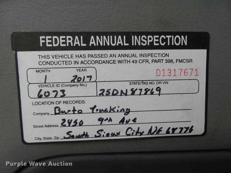 image for item DA0669 2005 Freightliner Columbia CL120 semi truck