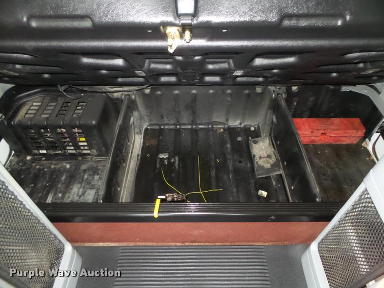 image for item DA0671 2006 Freightliner Columbia CL120 semi truck