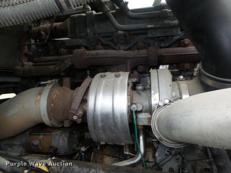 image for item DA0671 2006 Freightliner Columbia CL120 semi truck