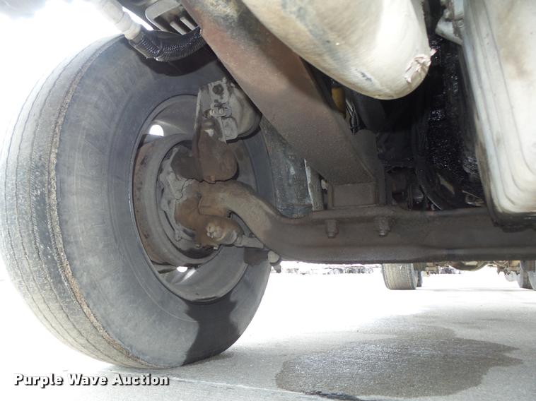 image for item DA0671 2006 Freightliner Columbia CL120 semi truck