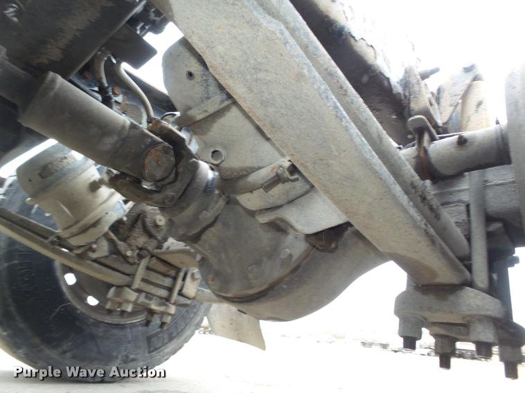 image for item DA0671 2006 Freightliner Columbia CL120 semi truck