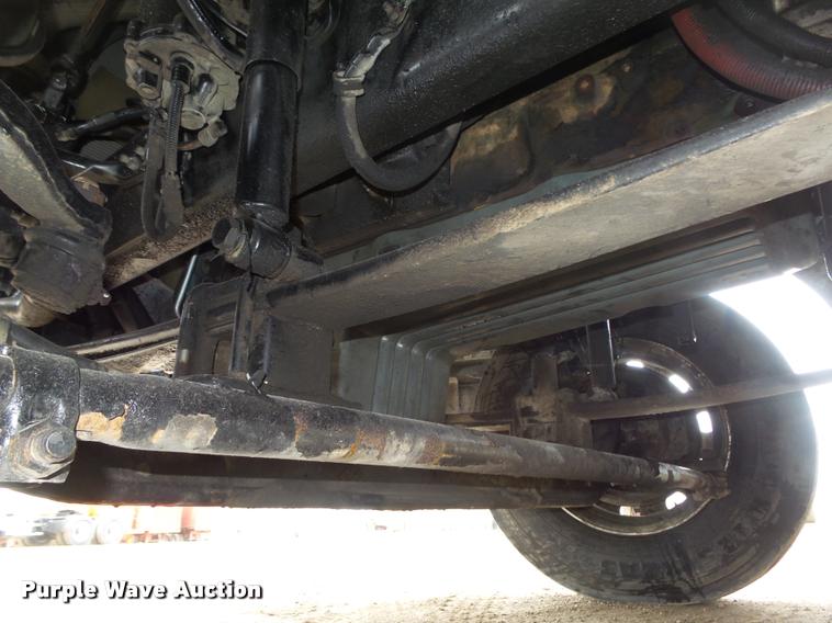 image for item DA0672 2006 Sterling AT9500 semi truck