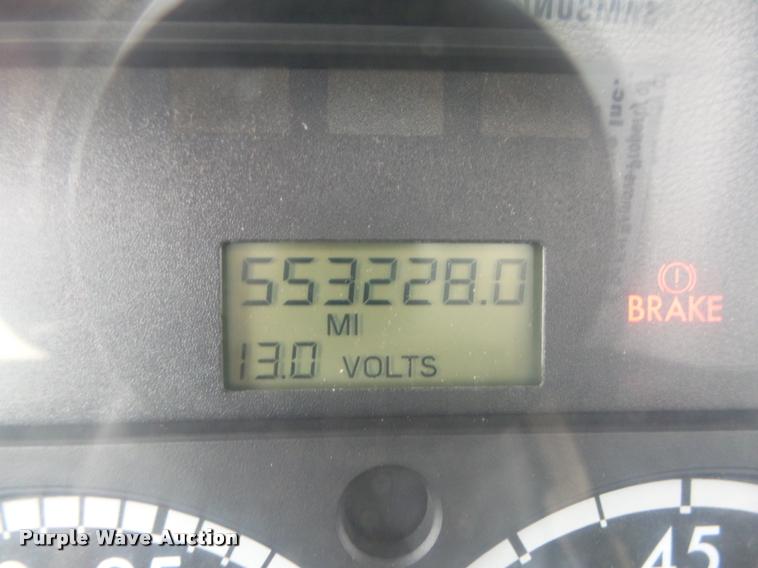 image for item DA0673 2006 Sterling AT9500 semi truck