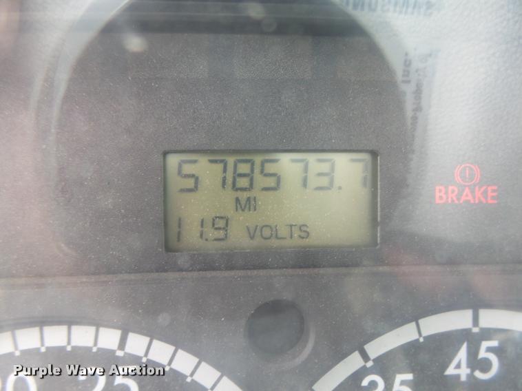 image for item DA0674 2006 Sterling AT9500 semi truck