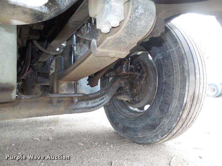 image for item DA0674 2006 Sterling AT9500 semi truck