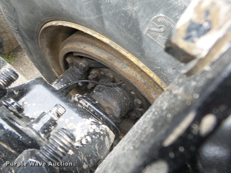 image for item DA0674 2006 Sterling AT9500 semi truck