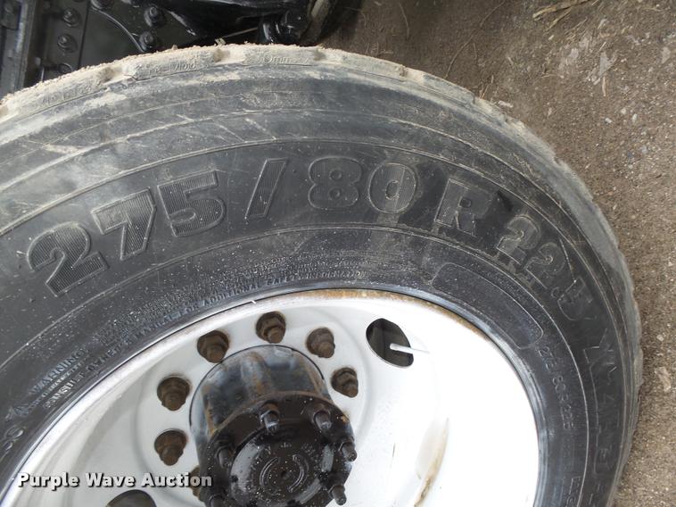 image for item DA0674 2006 Sterling AT9500 semi truck