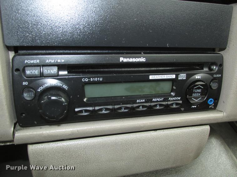 image for item DA0675 2006 Sterling AT9500 semi truck