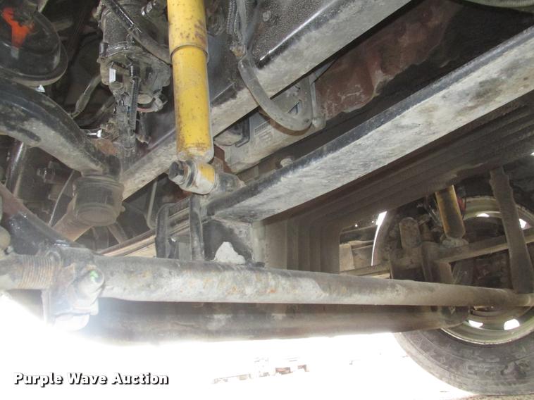 image for item DA0675 2006 Sterling AT9500 semi truck