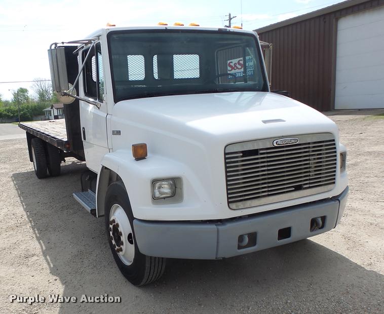 image for item DA3462 1999 Freightliner FL60 flatbed truck
