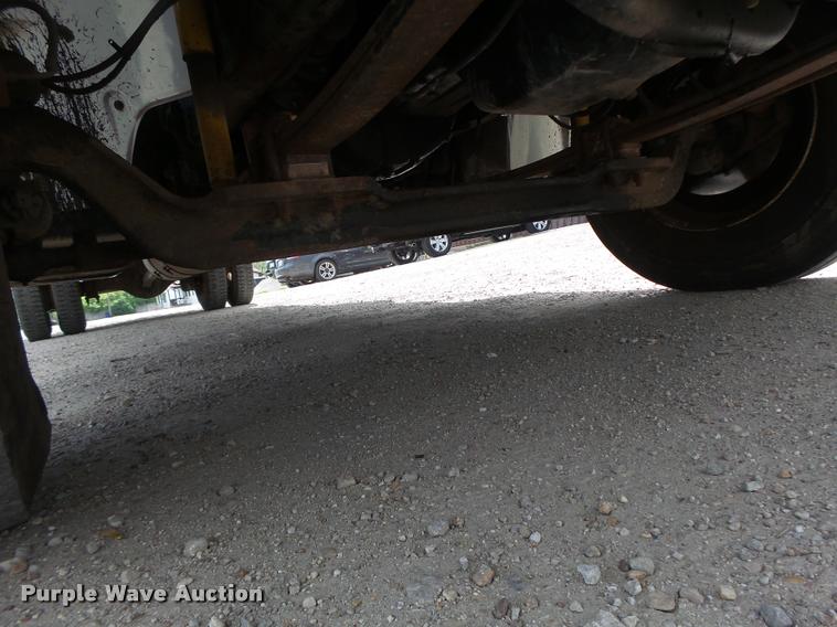 image for item DA3462 1999 Freightliner FL60 flatbed truck