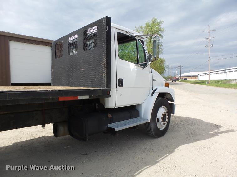 image for item DA3462 1999 Freightliner FL60 flatbed truck