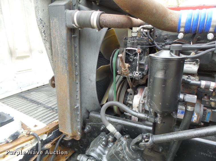 image for item DA3463 1995 Freightliner FLD semi truck