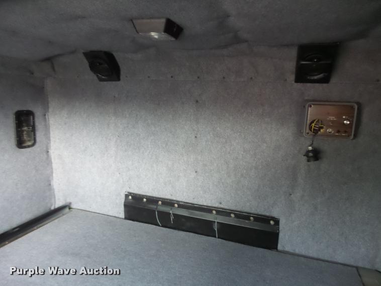 image for item DA3463 1995 Freightliner FLD semi truck