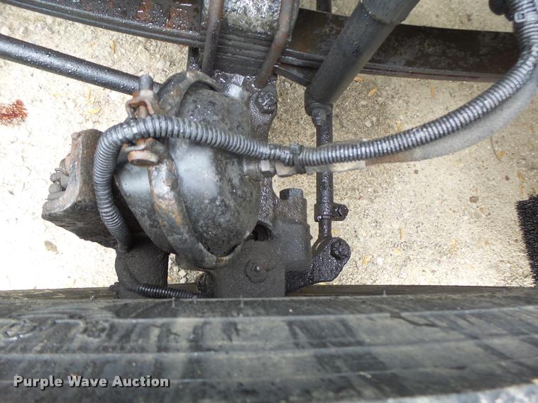 image for item DA3464 1997 Freightliner FLD semi truck