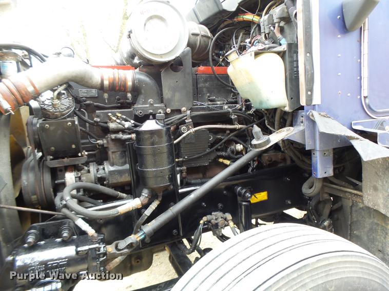 image for item DA3467 1998 Kenworth T600 semi truck