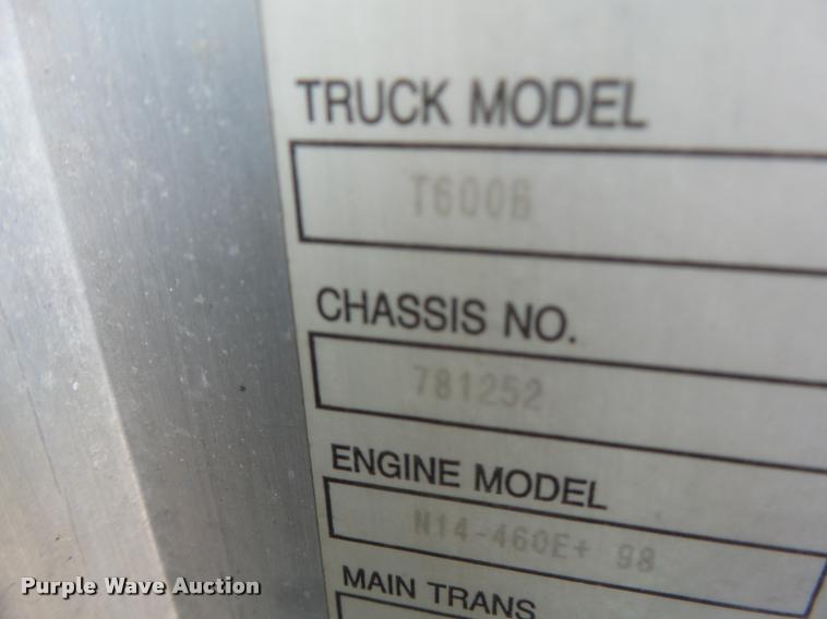 image for item DA3467 1998 Kenworth T600 semi truck